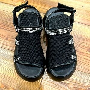 TINSTREE Bling Sandals Women’s Size 6